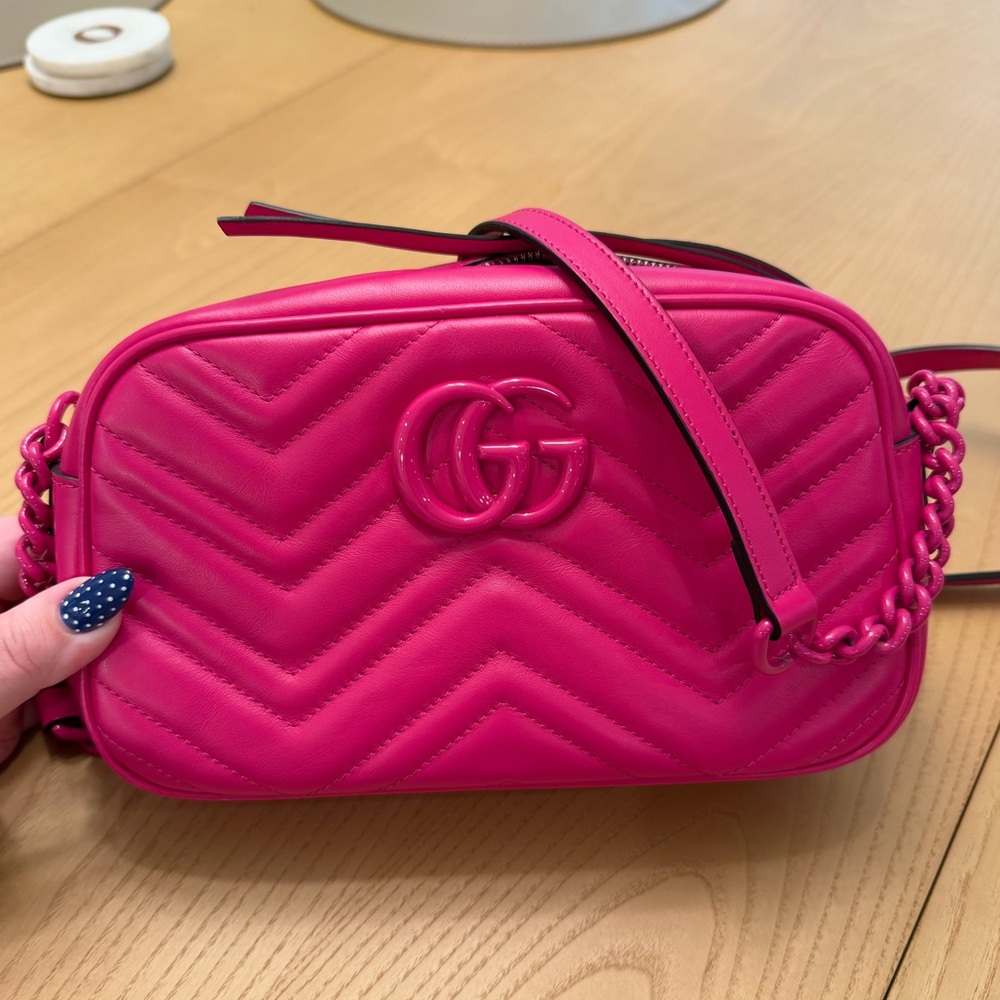 Gucci pink marmont camera bag